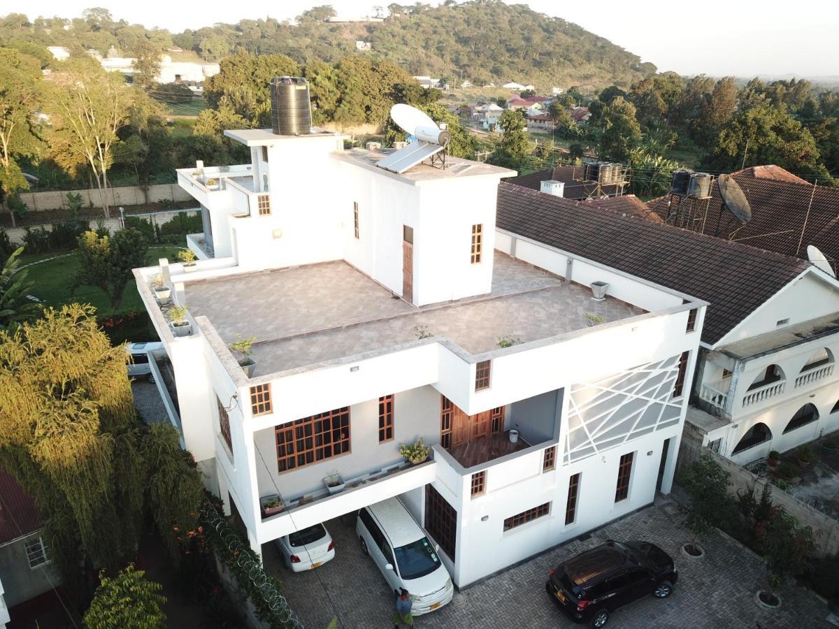 Arusha Royal Exterior photo